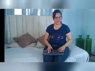 Xlovecam Sex Cam of SallyDickinson