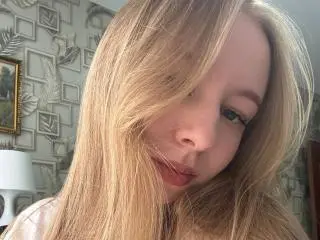 Xlovecam Free Live Porn of OraliaBeecken