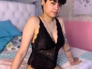 Xlovecam Adult Webcam of SashaVenom