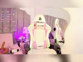 Xlovecam Best Webcam of MilanCartier