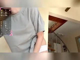 Xlovecam Live Sex of BernnyChloe