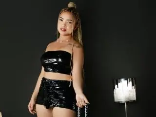 Xlovecam Free Live Porn of TatianaRossi