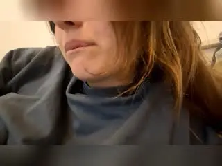 Xlovecam Sex Cam of KarieMestler
