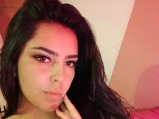 Xlovecam Free Live Porn of LaurynBm