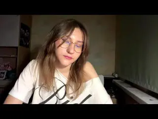 Xlovecam Nude Webcam of LenoreSchontz