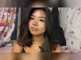 Xlovecam Free Porn Cam of EllaBadgero