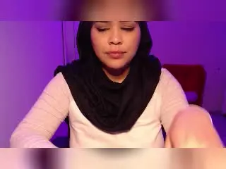 Xlovecam Sex Chat of Shalyn