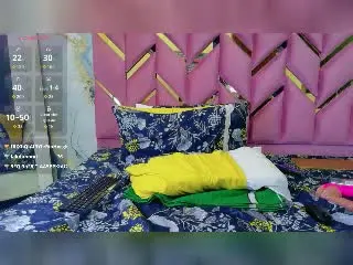 Xlovecam Sex Chat of Rizantella