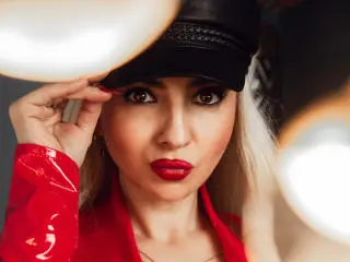 Xlovecam Sex Cam of Vixenia