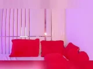 Xlovecam Live Sex Cam of KatarinaNovak