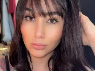 Xlovecam Sex Cam of AgathaRuiz